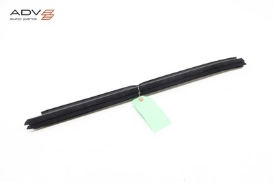 16-22 LEXUS RX450H RX350 PUERTA TRASERA DERECHA VENTANA INTERIOR CINTURÓN RESISTENTE SELLO OEM Foto 1 de 4