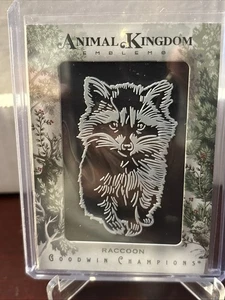 2025 UD GOODWIN CHAMPIONS ANIMAL KINGDOM EMBLEME LEVEL 2 RACCOON #48 - Bild 1 von 3