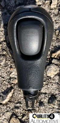 Infiniti G37 G35 2007-2013 perilla de cambio OEM automática perilla de cambio negra Foto 1 de 4