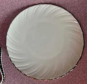 Lenox Weatherly Bread and Butter Plate Platinum Rim (12 Available) D-517 - Picture 1 of 3