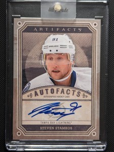 2013-14 UD Artifacts Autofacts Steven Stamkos #A-SS (Auto, Group B 1:1577)