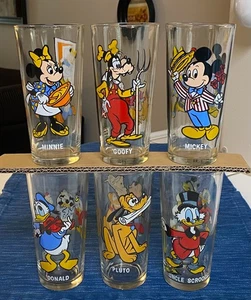 VTG 1978 Pepsi Drinking Glass Lot Mickey Mouse Goofy Minnie Donald Pluto Scrooge - Picture 1 of 2