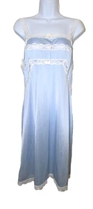 Vintage Olga Secret Hug Nachthemd Midi Nylon Spitze blau Spitzenknöpfe USA Größe 38 L - Bild 1 von 12