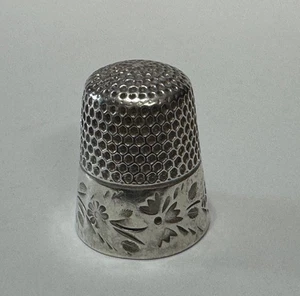 Antique Sterling Silver Thimble Size 9 - Picture 1 of 9