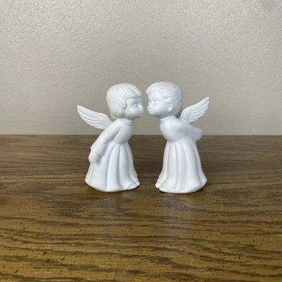 Estatuillas geográficas vintage 1983 vacaciones de Navidad 2 ángeles besos Z. Lefton 02079 Foto 1 de 4