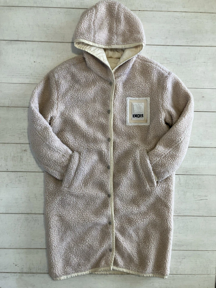 NBA 纽约尼克斯 Passion Forever Sherpa 休闲风衣米色 M 官方 — 第 1/4 张图片