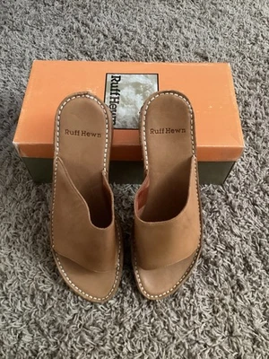 NEW Ruff Hewn Women's Brown Slip On Leather Sandals - Size 9 - Image 1 of 2