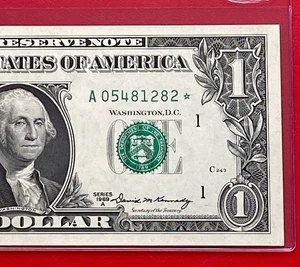 STAR NOTE 1969A $1 DOLLAR BILL ( BOSTON A )  UNCIRCULATED - Picture 1 of 3