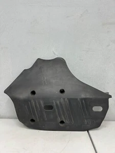 BMW 1 3ER FAHRWERK HINTEN RECHTS UNTERBODEN F20 F30 6796138 - Bild 1 von 6