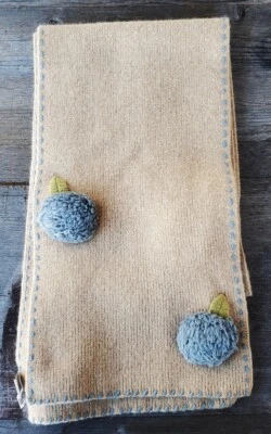 Bufanda Portolano Italia Mezcla Lana de Cordero-Angora Bronceada con Apliques Pom Pom Foto 1 de 4