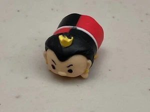 Figura Disney Tsum Mystery Pack - Reina de Corazones Pequeña Serie 2 Alicia - Imagen 1 de 1