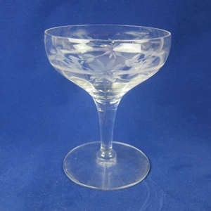 Vaso de Sherbet champán grabado floral cristal Princess House vintage tallo transparente - Imagen 1 de 10