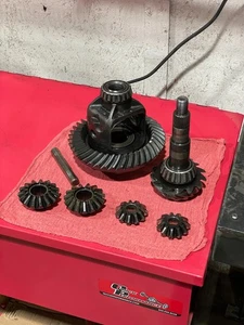 GM 10 Bolt 8.5" Open Loaded Carrier 2.73 Ratio & UP OEM 30 Spline Front or Rear - Picture 1 of 6