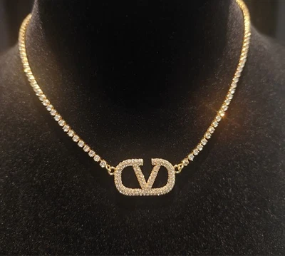 VALENTINO CRYSTAL NECKLACE - Box & Dust Pouch Included - Image 1 of 2