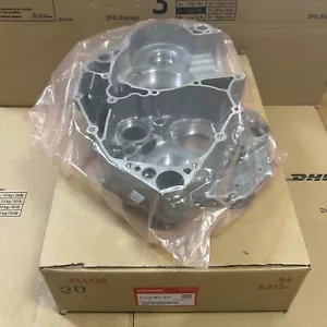 【NEW】Honda Genuine 2019-2024 CRF450R CRANKCASE 11100-MKE-A70 - Bild 1 von 8