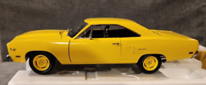 GMP 1/18 1970 LEMON TWIST PLYMOUTH ROAD RUNNER 383 V8 18971 1 OF 732 LIMITED