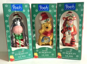 1997 Disney Santas Best Christmas Ornaments European Style Glass POOH Collection - Picture 1 of 5
