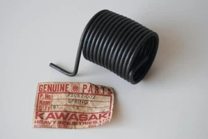 Kawasaki F9, F5, F8, F4, F6 & F7 - NOS - Kickstart Return Spring - 92082-002 - Picture 1 of 3