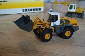 Ładowarka kołowa Liebherr L 566 "2plus2" 1:50 Joal 566 ładowarka kołowa - Zdjęcie 1 z 5