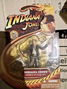 Hasbro 2008 INDIANA JONES Raiders of the Lost Ark Cairo with Whip NEW - Picture 1 of 3