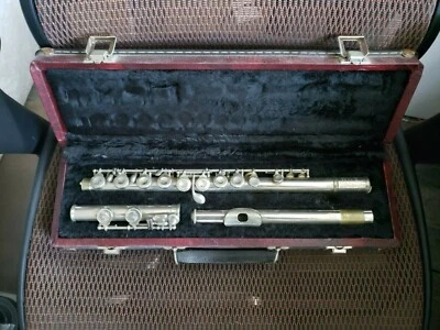 BUNDY SELMER HMG Case Flute Serial # 49578 Old! - Image 1 of 4