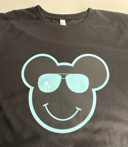 NEU Disney Mickey Mouse Sonnenbrille T-Shirt Größe Large Disney Trip Shirt - Bild 1 von 5