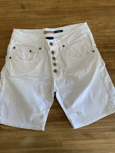 Kurze Hose von Please in S - Bild 1 von 2