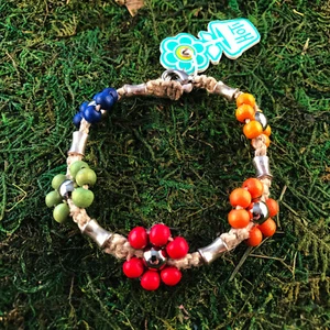 HOTI Hemp Handmade Rainbow Flower Wood Metal Beaded Floral Anklet Ankle Bracelet - Foto 1 di 3