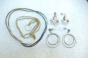 Lot of 4 Vintage Avon In A Whirl , Fashion Touch Post Earrings and 2 Necklaces - Picture 1 of 17
