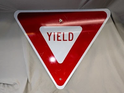 Señal de tráfico vintage retirada RENDIMIENTO reflectante aluminio 29" x 33" Foto 1 de 4