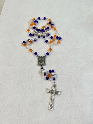 FLORIDA GATORS ROSARY NECKLACE JEWELRY GLASS BEAD COLLEGE UNIVERSITY FOOTBALL Cover