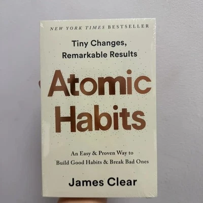 Atomic Habits by James Clear Build Good Habits Brand New Free Shipping USA Foto 1 de 4