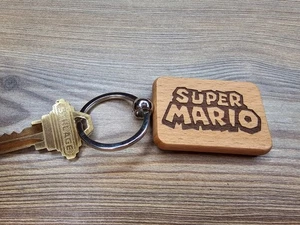 Llavero "Super Mario" grabado con láser **Ambos lados grabados** - Imagen 1 de 5