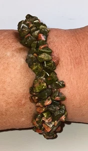 Grün und Rost 3 Strang dehnbares Armband B16 - Bild 1 von 2