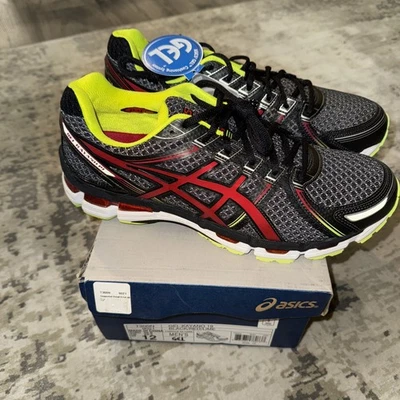 NUEVO RARO Asics Gel Kayano 19 Hombre Talla 12 NEGRO/ROJO/LIMA Foto 1 de 4