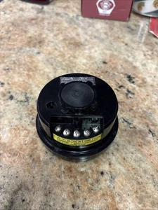 2 Neptune TRICON E3 TRANSMITTERS, model: 2” HPT, 4-20mA - Picture 1 of 4