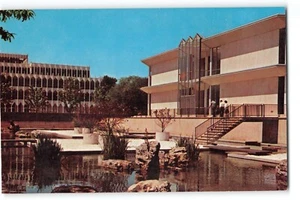 Cartolina McGregor Memorial Conference Center Wayne State Detroit Michigan anni '60 - Foto 1 di 2