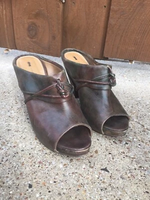 Sapatos ANTHROPOLOGIE SCHULER SONS PEEP TOE PLATAFORMA SALTO SLIDES COURO tamanho 7 - Imagem 1 de 4