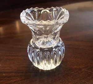 Kristall Zahnstocherhalter kleine geschliffene Glasknospenvase - Bild 1 von 5
