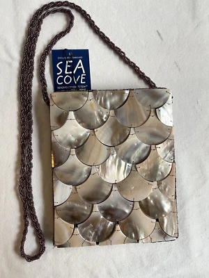 NEW Vintage Mother of Pearl MAD Handbag Sea Cove Bead Hdle Horn Silk Lining - Image 1 of 4