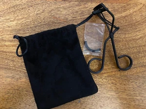 SURRATT Lash Curler (new in pouch) with pad replacement - Black RRP £32