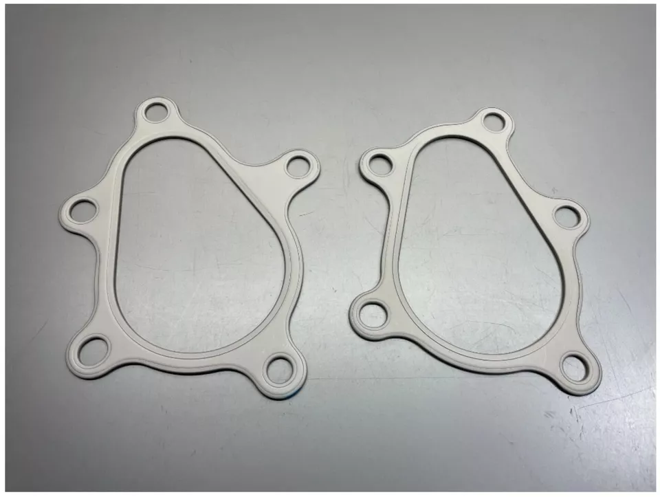 Genuine Nissan R35 GT-R GTR Turbo Gaskets Pair JDM Parts - Image 1 of 1