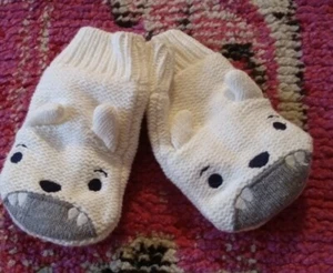 NWOT Gymboree boys white 12-24 mo baby toddler Yeti Snow Monster Mittens set - Picture 1 of 2