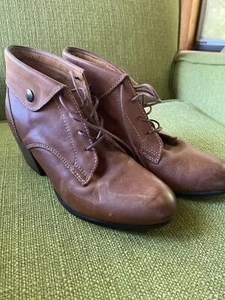 Taos Women Lace up Heel Leather ankle boots Size 37 Brown - Picture 1 of 12