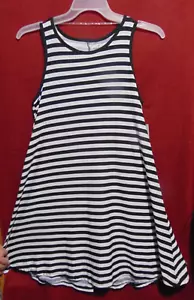 Ladies Size M Black & White Striped Sleeveless (Tank) Shift Dress Soft! NEW! - Picture 1 of 6