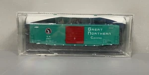 Kadee 6343 HO Great Northern 50' PS-1 Boxcar #39817 NIB - Picture 1 of 3