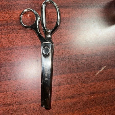 Gingher 7 1/2"  Pinking Shears for Sewing and Crafts NO BOX - Image 1 of 2