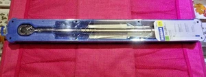 Kobalt 1/2-in Drive Click Torque Wrench 81704 (50-ft lb to 250-ft lb) 2884735 - Picture 1 of 4
