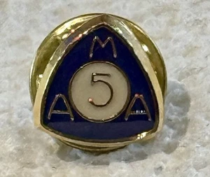 Vintage AMA American Motorcycle Association “5 YEAR” Lapel PIN/Tie Tack - Picture 1 of 4