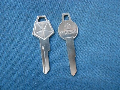 2 LLAVES EN BLANCO PARA MALETERO DE ENCENDIDO DODGE CHRYSLER PLYMOUTH MOPAR 59 60 61 62 63 64 65  Foto 1 de 2